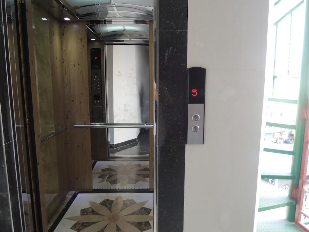 Bali B Hotel Ho Chi Minh City Exterior photo